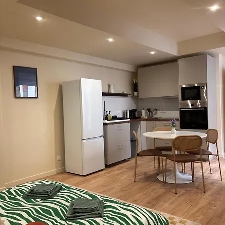 L'olivier - Cozy Au Centre De Apartment