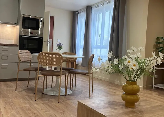 Apartment L'olivier - Cozy Au Centre De Poitiers